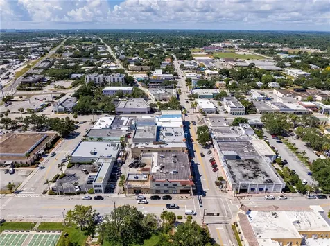 2058 14th Avenue Vero Beach FL 32960