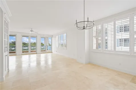 9025 Somerset Bay Lane Vero Beach FL 32963