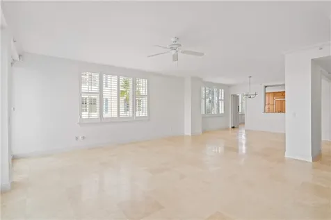 9025 Somerset Bay Lane Vero Beach FL 32963