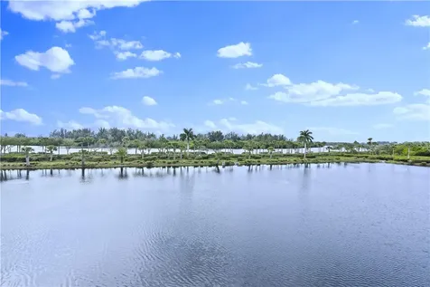 9025 Somerset Bay Lane Vero Beach FL 32963