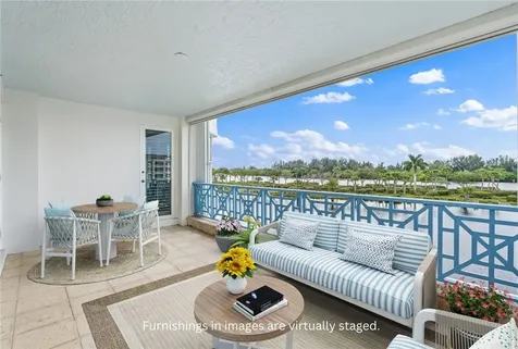 9025 Somerset Bay Lane Vero Beach FL 32963