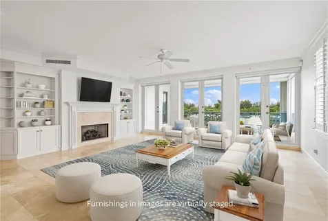 9025 Somerset Bay Lane Vero Beach FL 32963