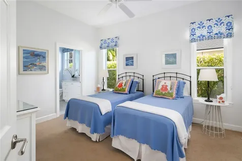 131 Passage Island Vero Beach FL 32963