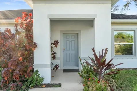 1014 Guava Street Sebastian FL 32958