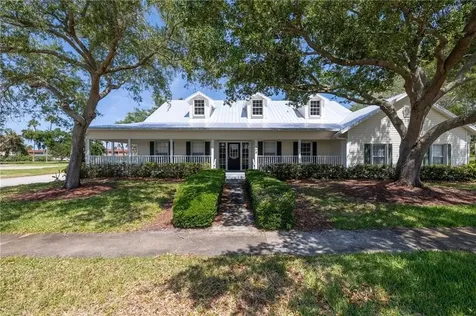 148 Vista Royale Square Vero Beach FL 32962