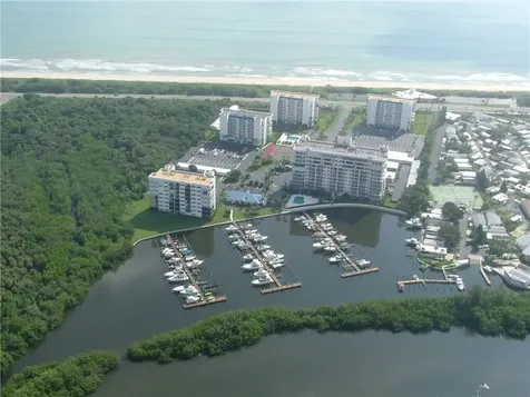 5155 N Highway A1a Highway Hutchinson Island FL 34949