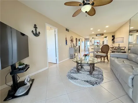 5155 N Highway A1a Highway Hutchinson Island FL 34949