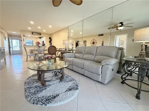 5155 N Highway A1a Highway Hutchinson Island FL 34949