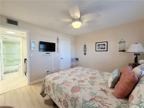 5155 N Highway A1a Highway Hutchinson Island FL 34949
