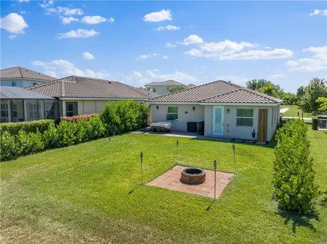 1786 Berkshire Circle SW Vero Beach FL 32968