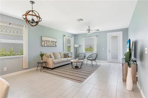 1786 Berkshire Circle SW Vero Beach FL 32968