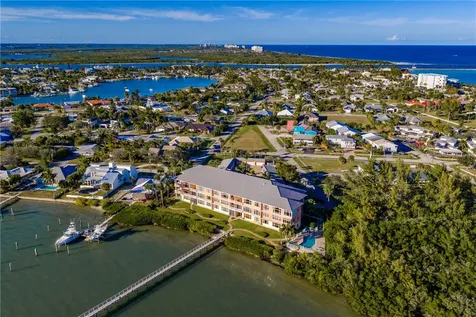 1701 Gulfstream Avenue Fort Pierce FL 34949