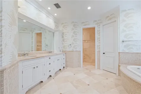 121 Palm Island Lane Vero Beach FL 32963