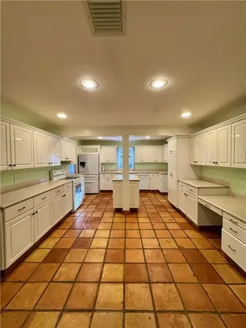 1120 49th Avenue Vero Beach FL 32966