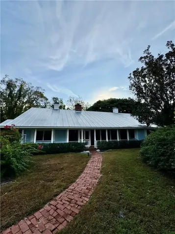1120 49th Avenue Vero Beach FL 32966