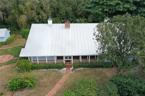 1120 49th Avenue Vero Beach FL 32966