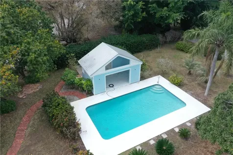 1120 49th Avenue Vero Beach FL 32966