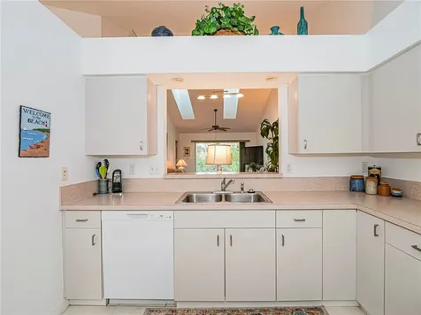 679 5th Avenue Vero Beach FL 32962