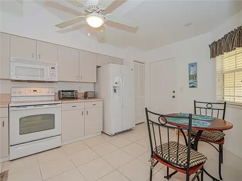 679 5th Avenue Vero Beach FL 32962