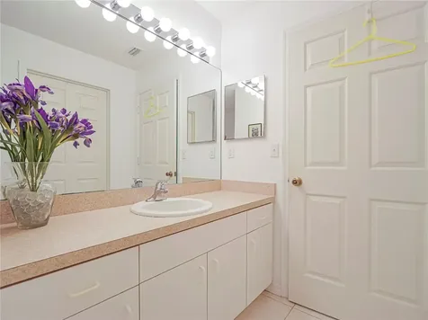 679 5th Avenue Vero Beach FL 32962