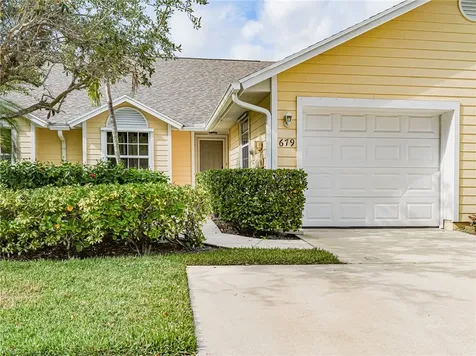679 5th Avenue Vero Beach FL 32962