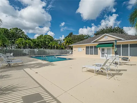 679 5th Avenue Vero Beach FL 32962