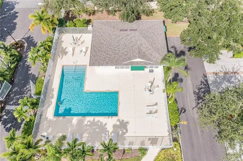679 5th Avenue Vero Beach FL 32962