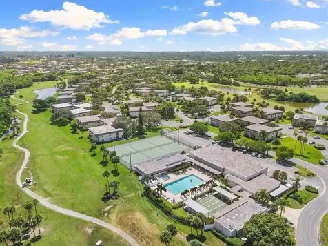 11 Vista Gardens Trail Vero Beach FL 32962