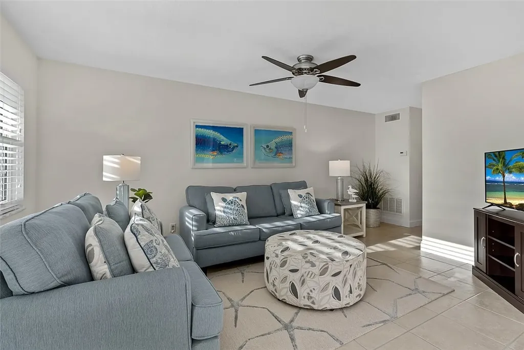 35 Pine Arbor Lane Vero Beach FL 32962