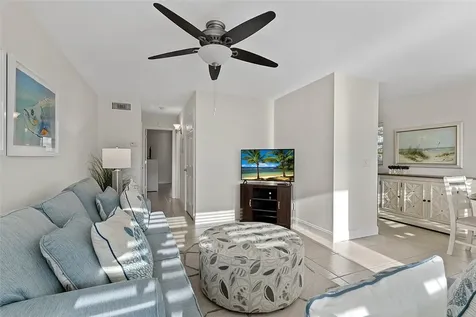 35 Pine Arbor Lane Vero Beach FL 32962