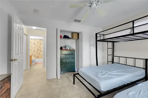 7856 101st Avenue Vero Beach FL 32967