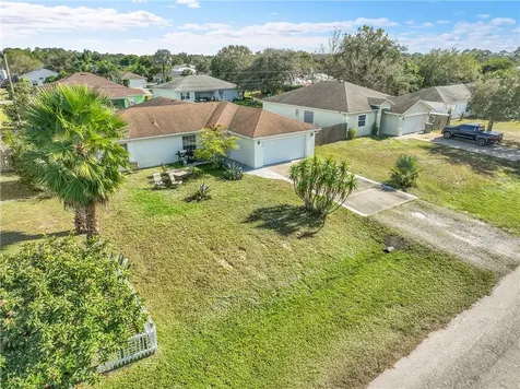 7856 101st Avenue Vero Beach FL 32967
