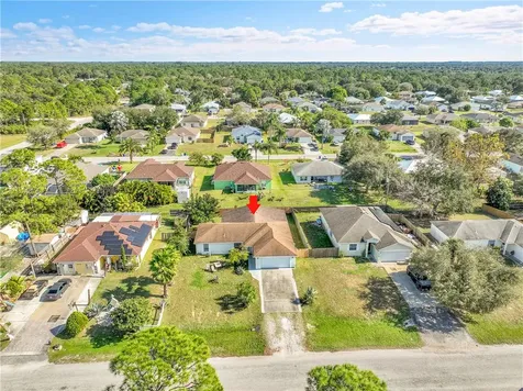 7856 101st Avenue Vero Beach FL 32967