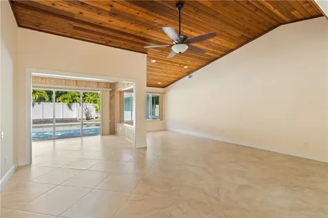 1330 White Heron Lane Vero Beach FL 32963