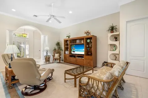 1029 Riverwind Circle Vero Beach FL 32967
