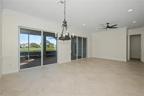 2158 Falls Circle Vero Beach FL 32967
