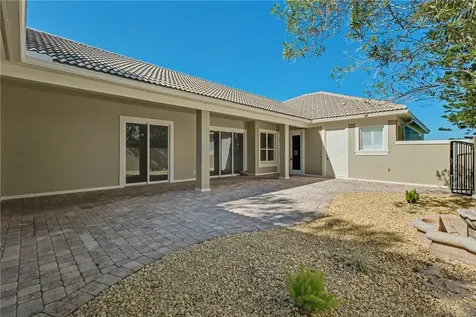 2158 Falls Circle Vero Beach FL 32967
