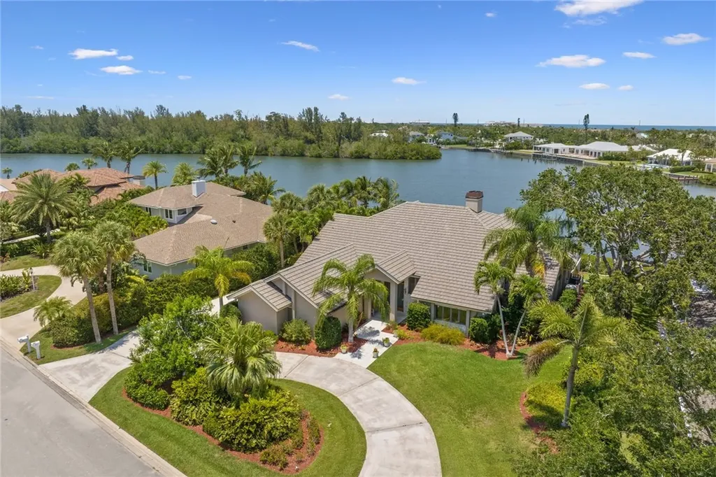 23 Cache Cay Drive Vero Beach FL 32963
