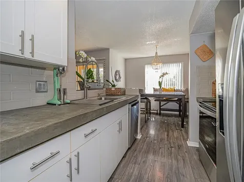 1570 S 42nd Circle Vero Beach FL 32967
