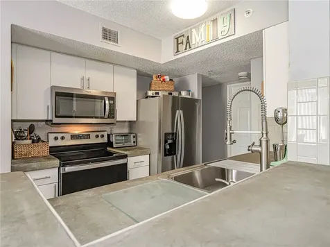 1570 S 42nd Circle Vero Beach FL 32967