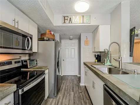 1570 S 42nd Circle Vero Beach FL 32967