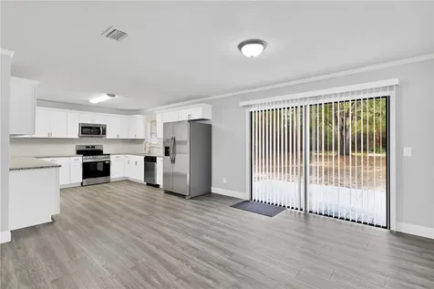 8211 93rd Avenue Vero Beach FL 32967