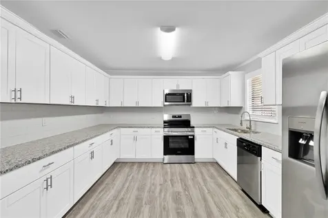 8211 93rd Avenue Vero Beach FL 32967