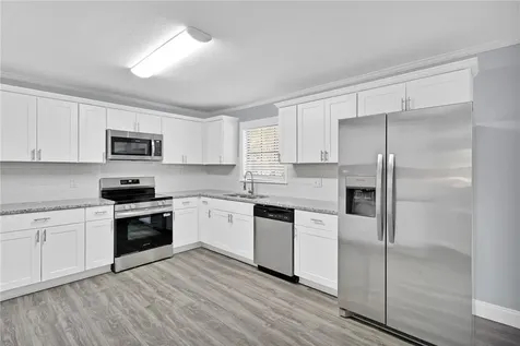 8211 93rd Avenue Vero Beach FL 32967