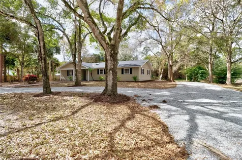 8211 93rd Avenue Vero Beach FL 32967