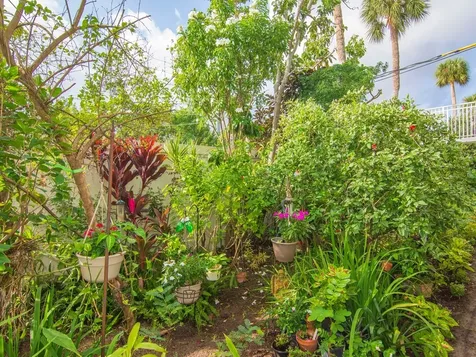 677 Royal Palm Boulevard Vero Beach FL 32960