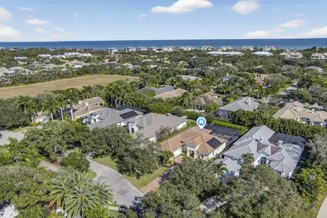 1102 Baywood Drive Vero Beach FL 32963