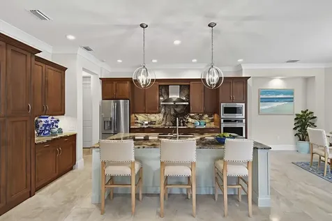 1102 Baywood Drive Vero Beach FL 32963