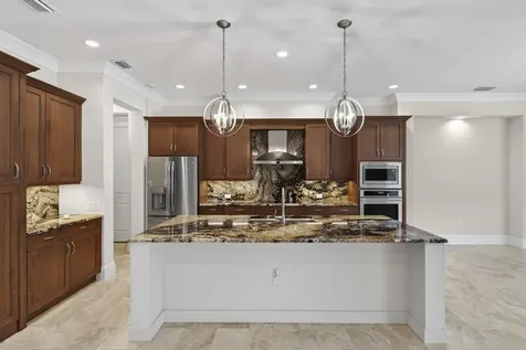 1102 Baywood Drive Vero Beach FL 32963