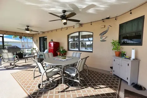 714 W Fischer Circle Sebastian FL 32958